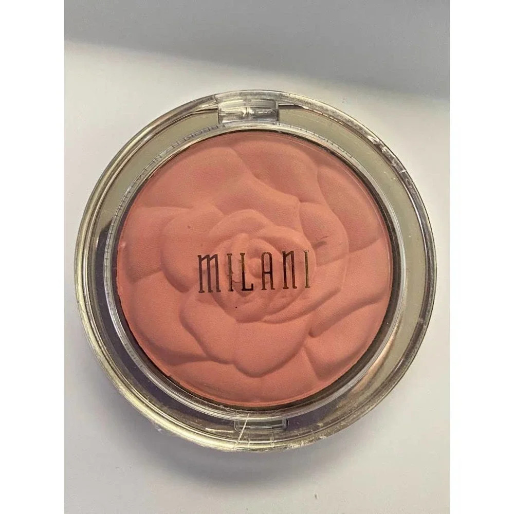 New Milani Tea Rose 08 Powder Blush 0.60 oz Ultra Silky Blush Easily Blends